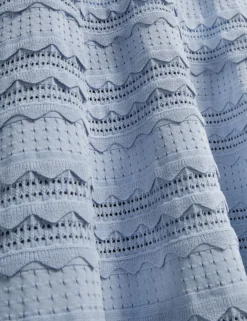 Ärmelloses Strick-Midikleid mit Wellenkante