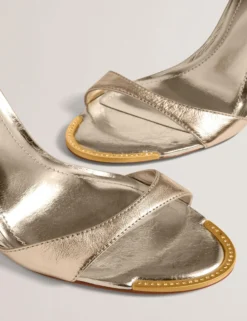 Sandalen aus Metallic-Leder mit Stilettoabsatz