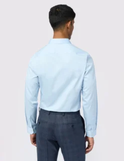 Satin-Stretch-Baumwollhemd, schmal geschnitten
