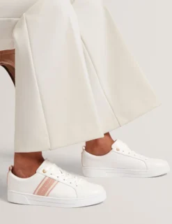Schnürschuhe aus Leder mit Webstreifen