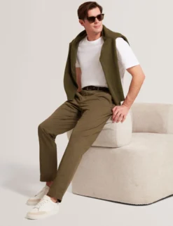 Slim Fit Chinos aus Stretch-Baumwolle