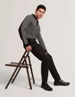 Slim Fit Chinos aus Stretch-Baumwolle