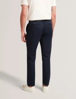 Slim Fit Chinos aus Stretch-Baumwolle