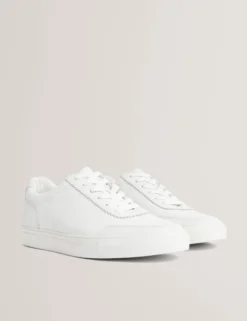 Sneaker mit genarbter Leder-Cupsohle