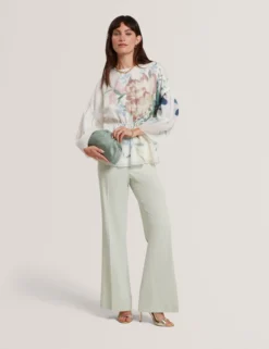 Soft Blooms Puff Sleeve Peplum Top