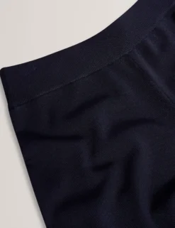 Strickhose zum Hineinschlüpfen mit weitem Bein