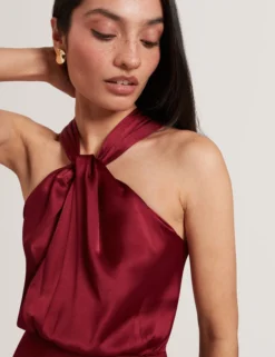 Strickkleid mit Twist-Ausschnitt, Midi-Länge