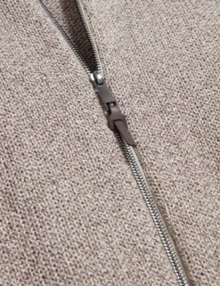 Strickpullover mit Reißverschluss aus verdrilltem Garn