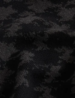 Strickpullover mit Rollkragen und Hahnentrittmuster