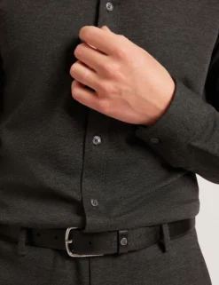 Strickshirt in regulärer Passform