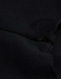 Strukturiertes Maxikleid mit gestricktem Oberteil