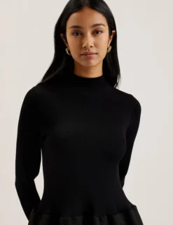 Strukturiertes Maxikleid mit gestricktem Oberteil