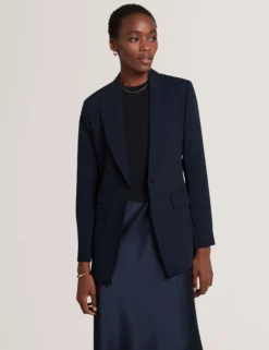 Taillierter Blazer aus Wollmischgewebe