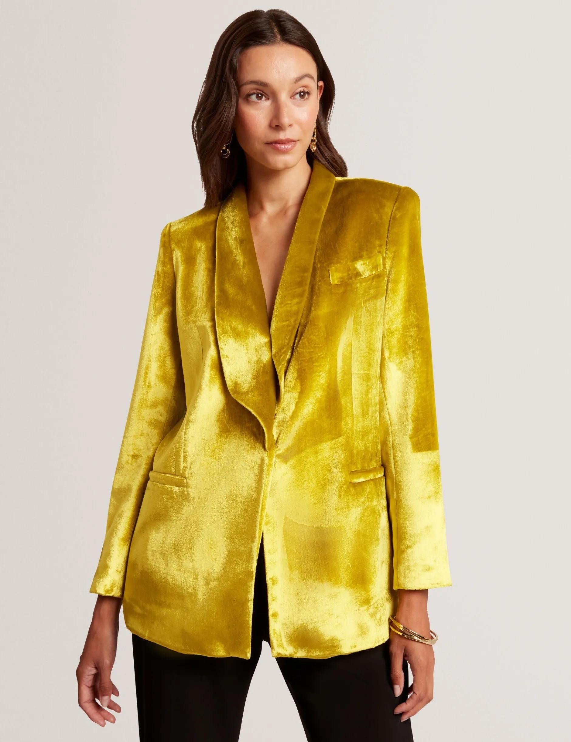 Taillierter Oversize-Blazer aus Samt