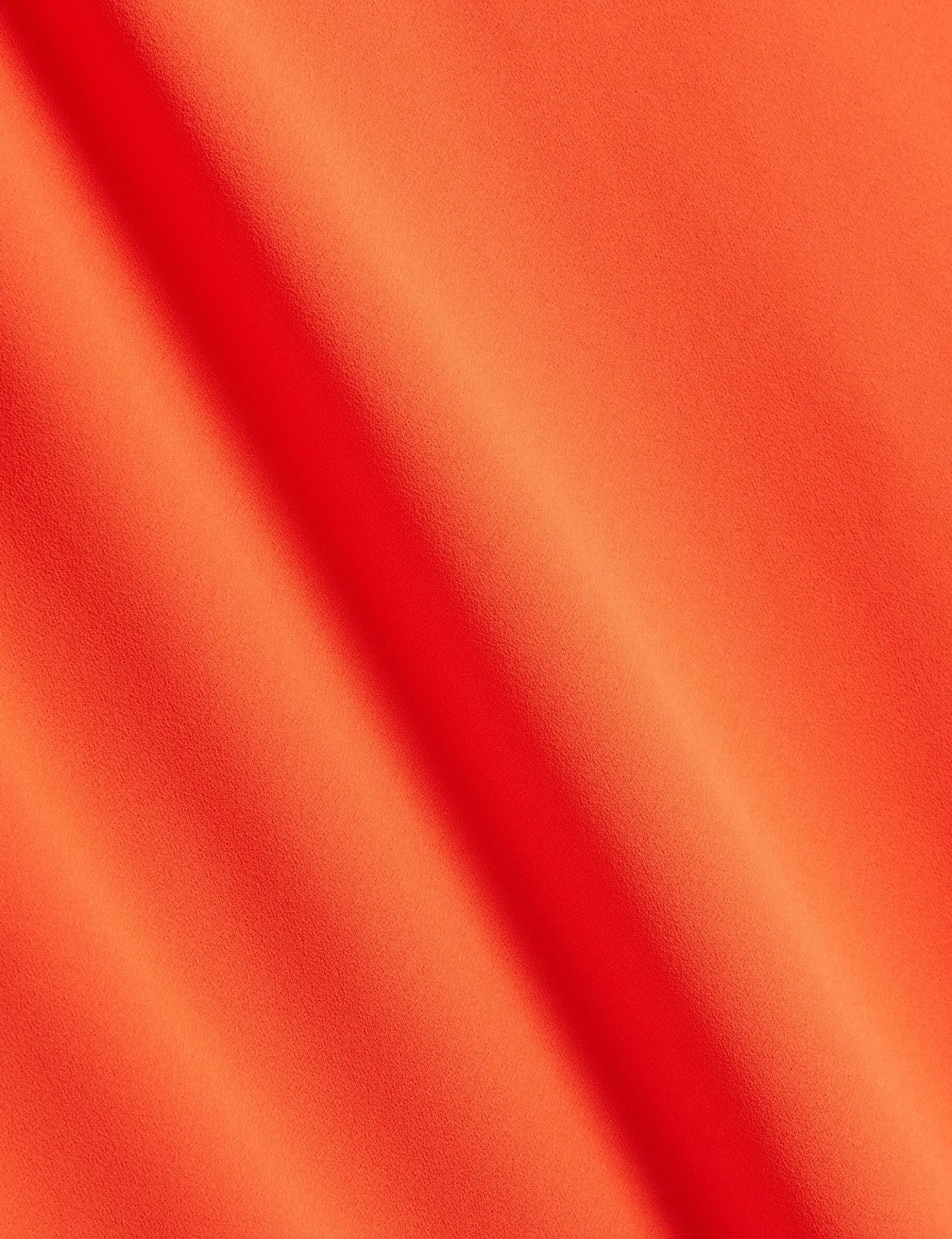 Trägertop mit Chiffondetails und V-Ausschnitt