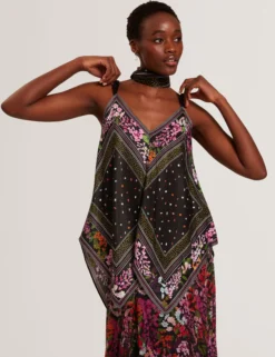 Trägertop mit Schalprint und asymmetrischem Saum