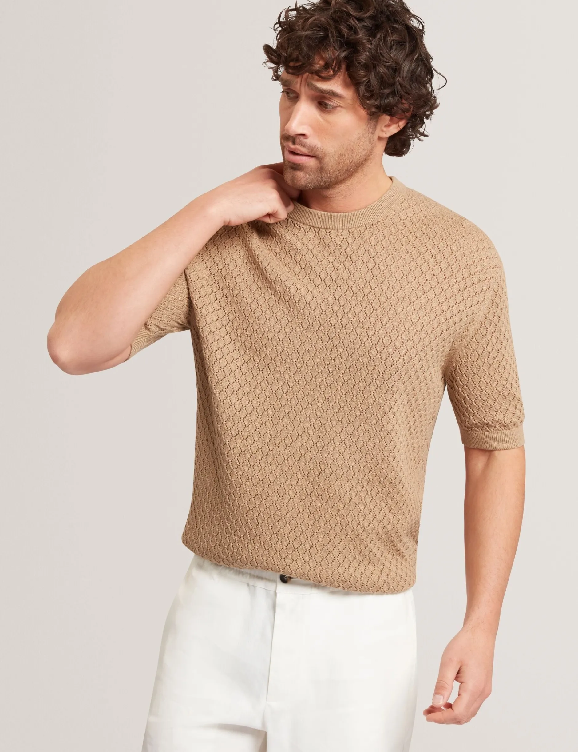 T-Shirt aus Baumwolle mit Diamant-Häkelmuster