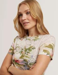 T-Shirt mit Seerosenmuster, tailliert, aus Jersey