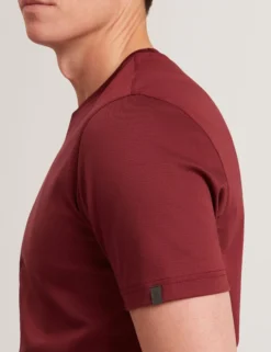Weiches T-Shirt mit Rundhalsausschnitt