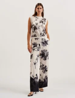 Weite Schlupfhose mit Blumenmuster