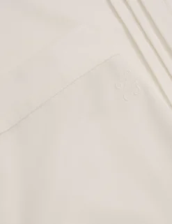 Weite Schlupfhose mit Paspeldetails