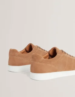 Wildleder-Sneaker mit niedrigem Schaft