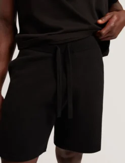 Wollstrick-Shorts mit geradem Bein